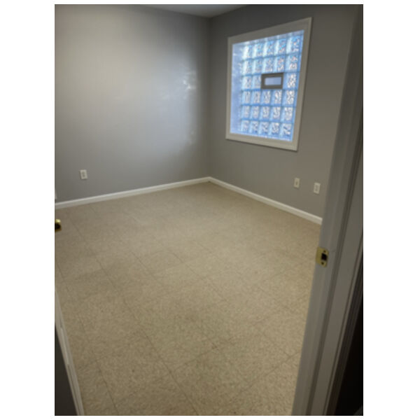 597 Walck Rd, Suite 1, $450 mo, 175sf  Thumbnail