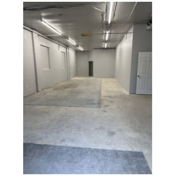 597 Walck Rd, Suite 2/5, $2450 mo, 1900sf  Thumbnail